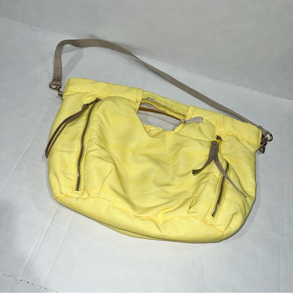 Vince Camuto Harlo Shoulder Tote